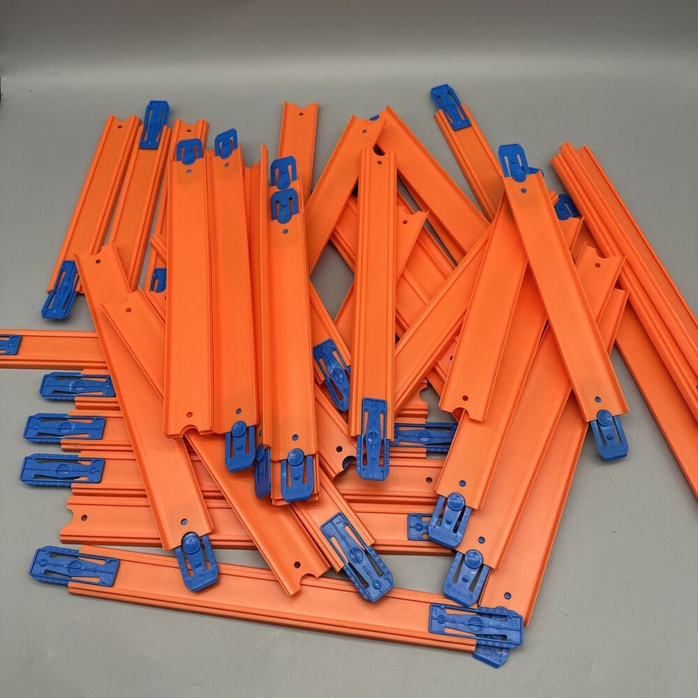 Lot Of 40 Hot Wheels Orange Straight Track And Blue Clip Replacements Mattel